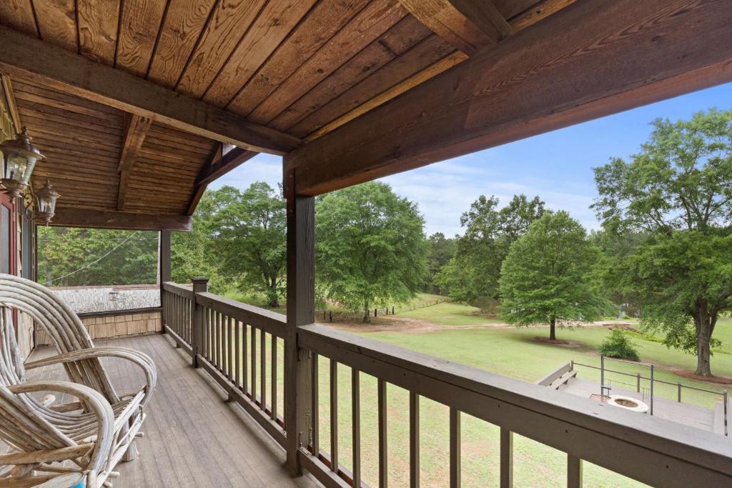 Refuge Ranch Retreat Log Cabin Lake 53+ Acres Locust Grove Buitenkant foto